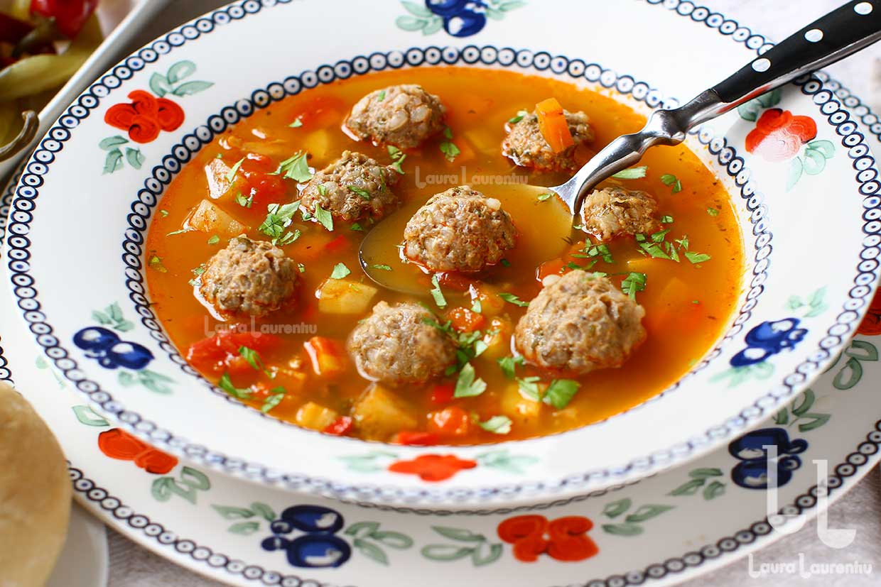 ciorba de perisoare reteta laura laurentiu pas cu pas video si text