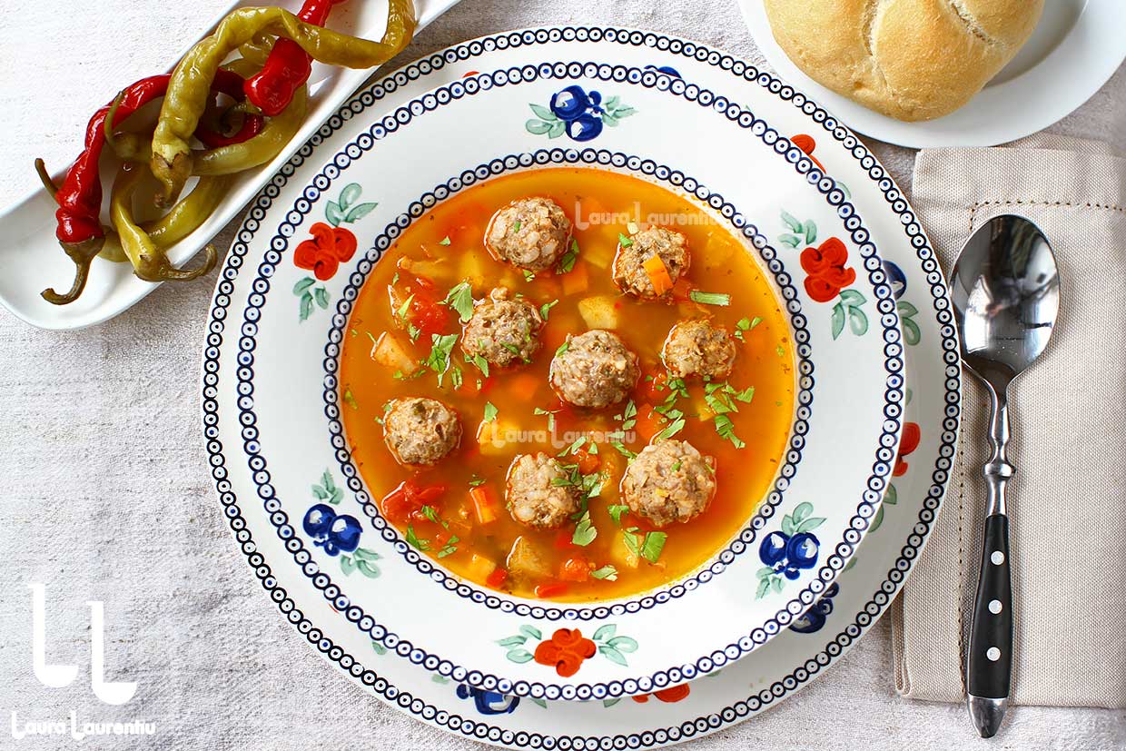 reteta de ciorba de perisoare gramaje mod de preparare tutorial video si text pas cu pas