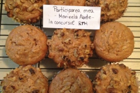 Muffins cu mere, zahar brun si scortisoara by Marinela Abele