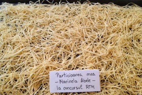 Taitei de casa by Marinela Abele