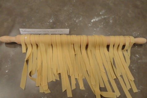 Taitei de casa by Sanda Botis