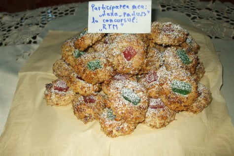 Fursecuri fine cu nuci by dana_radu23