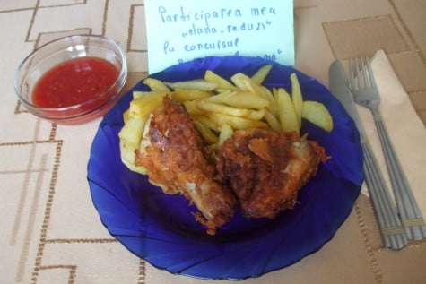 Pulpe si aripioare de pui in crusta crocanta, fried chicken by dana_radu23