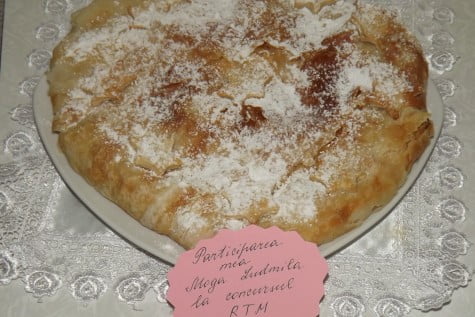 Placinta cu crema de vanilie si pere by Ludmila