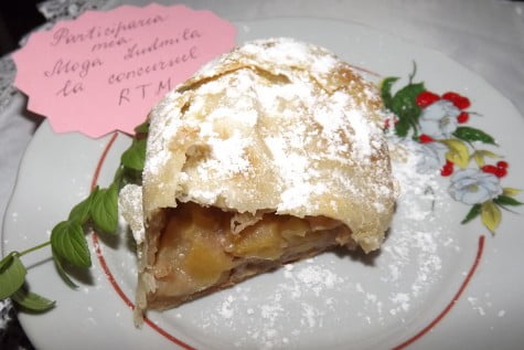 Strudel cu mere by Ludmila