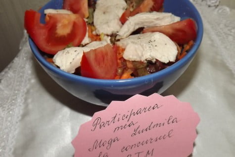 Salata cu piept de pui by Ludmila