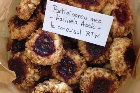 Fursecuri fine cu nuci by Marinela Abele
