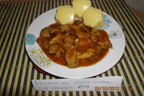 Tocanita de pipote by Cristina Luntraru