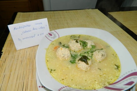 Ciorba de perisoare by aryana