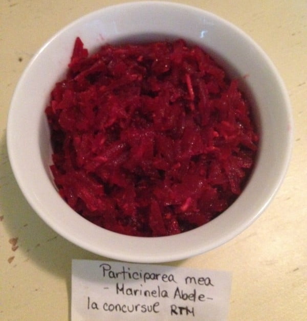 Salata de sfecla rosie by Marinela Abele
