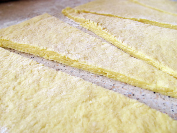 danish pastry croissants 041