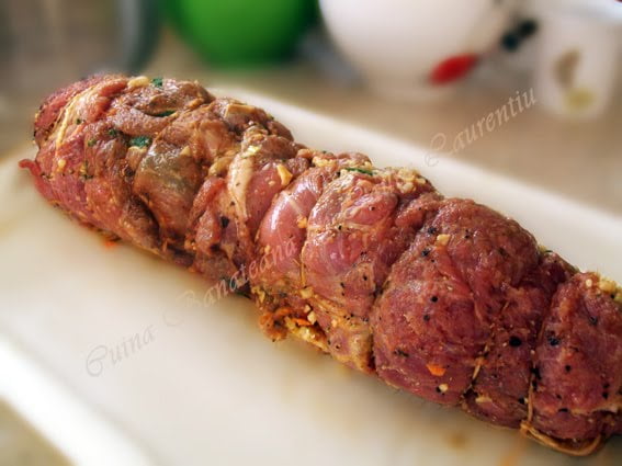 rulada de carne cu legume 11 rulada de carne cu legume 11