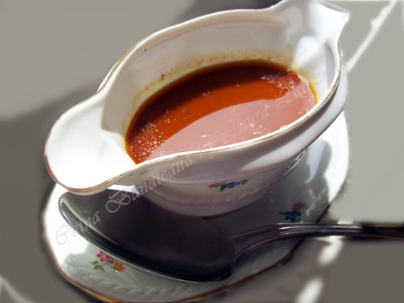 rulada de carne cu legume sos rulada de carne cu legume sos