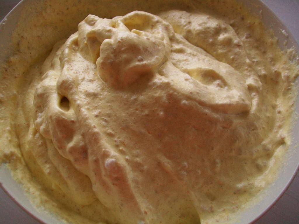 savarine 011 compozitie aerata cu oua si pesmet