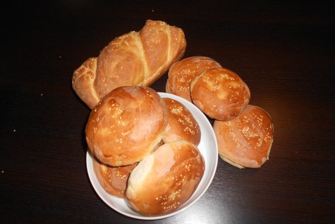 Chifle pentru pljeskavica, hamburger sau sandviciuri by DanaP.