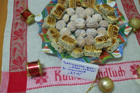 Biscuiti cu susan by dana_radu23