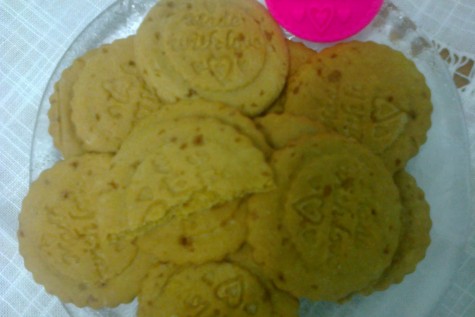 Biscuiti cu caramel by rafaela