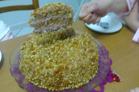 Tort cu nuca, zahar ars si sirop de artar by rafaela