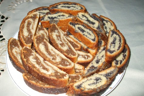 Baigli – bejgli – unguresc cu mac si cu nuca by dana_radu23