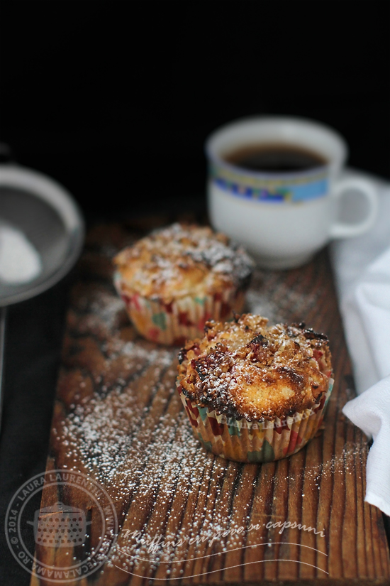 muffins cu pere si capsuni-1