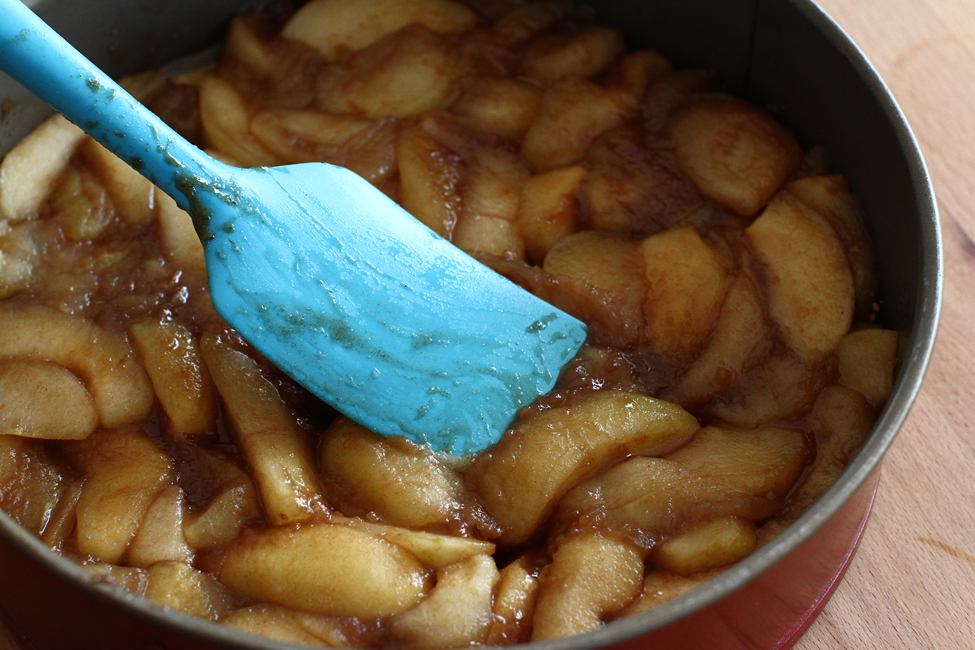 prajitura fara coacere cu mere si crema de branza-asamblare 2
