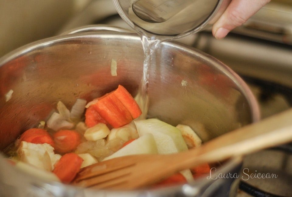 Preparare Supa cremă de legume (de post) 4