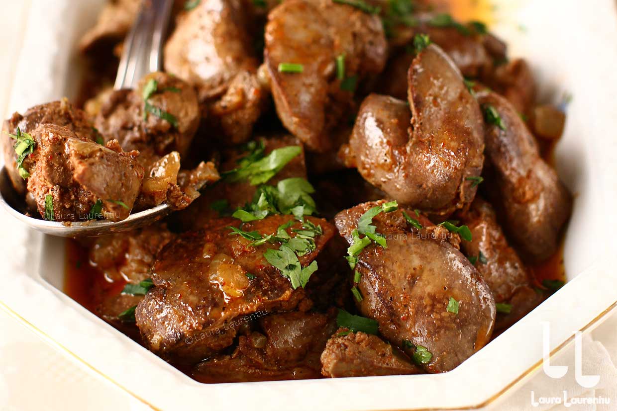 ficatei de pui la tigaie reteta pas cu pas gramaje si mod de lucru detaliat