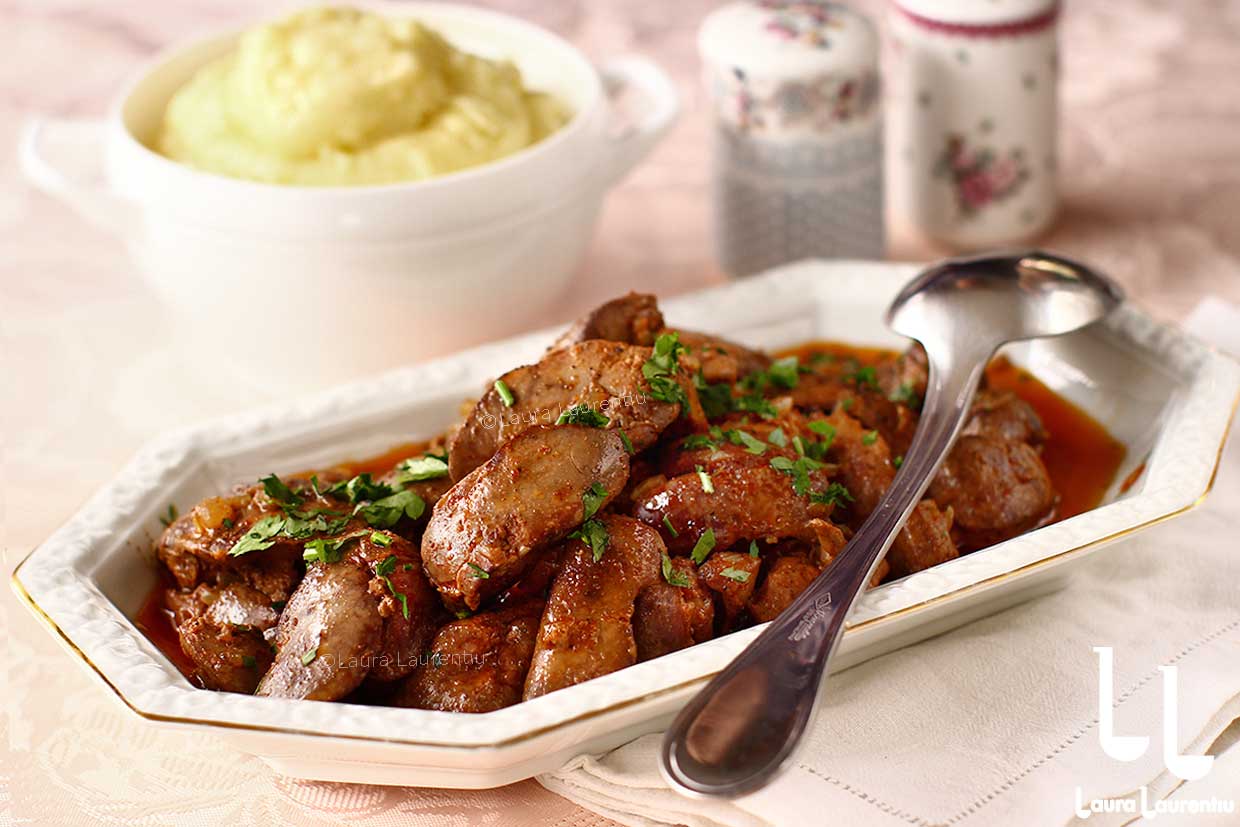 reteta de ficatei de pui la tigaie in sos de ceapa reteta detaliata laura laurentiu