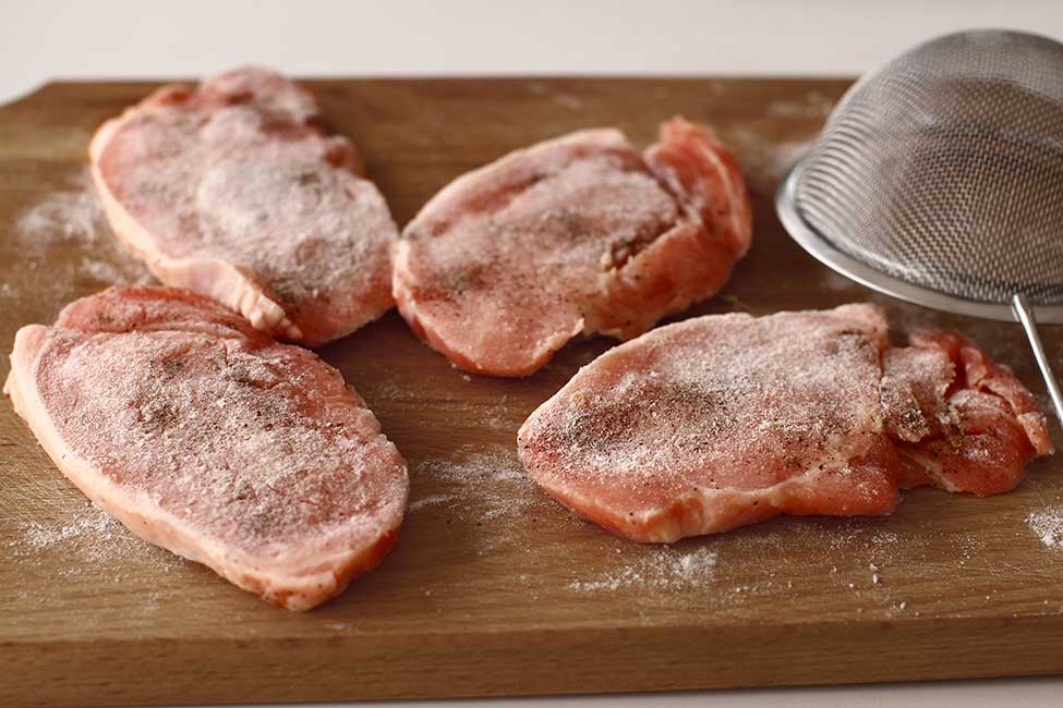 every time Stern Bend Cotlet de porc cu sos de roșii - rețetă rapidă și gustoasă | Laura Laurențiu