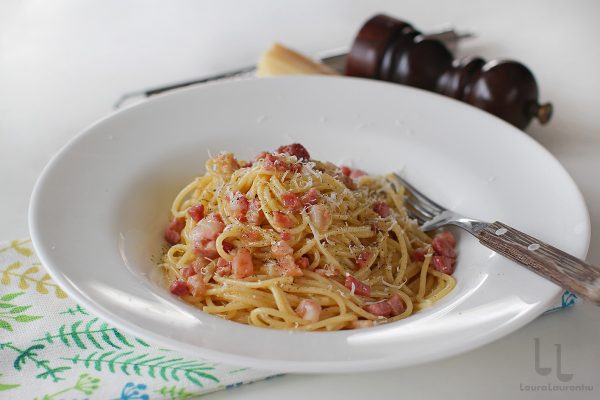 spaghetti carbonara reteta originala italiana din lazio spaghete carbonara reteta pas cu pas
