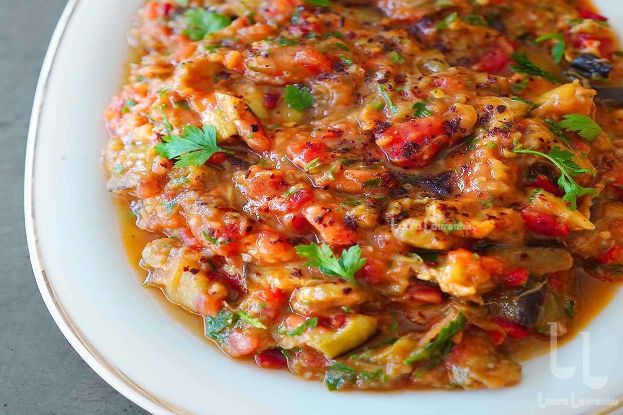 reteta de salata de vinete cu rosii si usturoi laura laurentiu