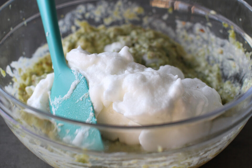 incorporare albusuri