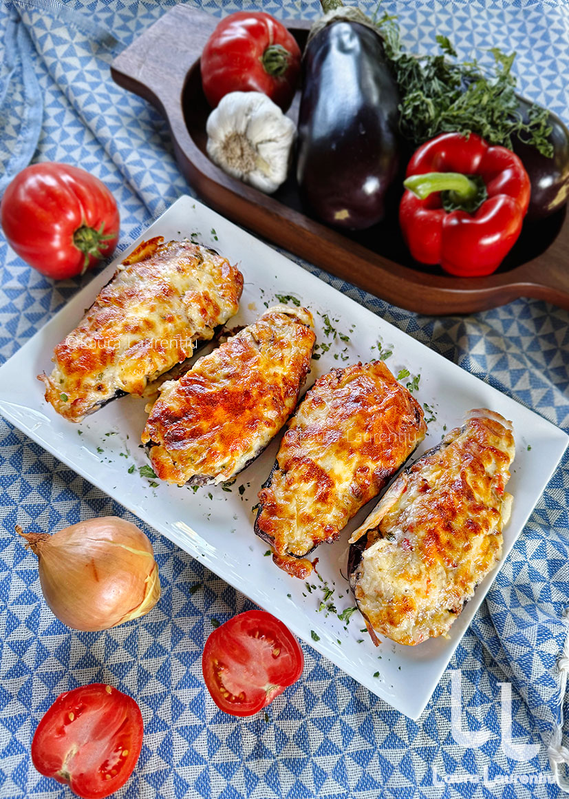 VINETE PAPOUTSAKIA reteta video si text vinete umplute cu carne in stil grecesc reteta laura laurentiu