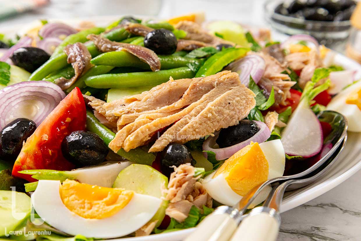 salada nissarda reteta salata nicoise