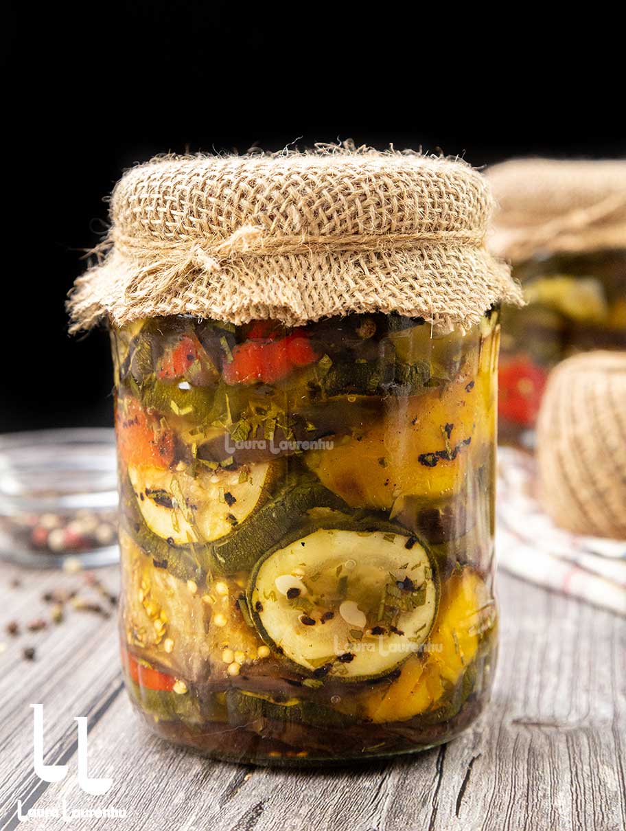 borcane cu legume la grill in ulei