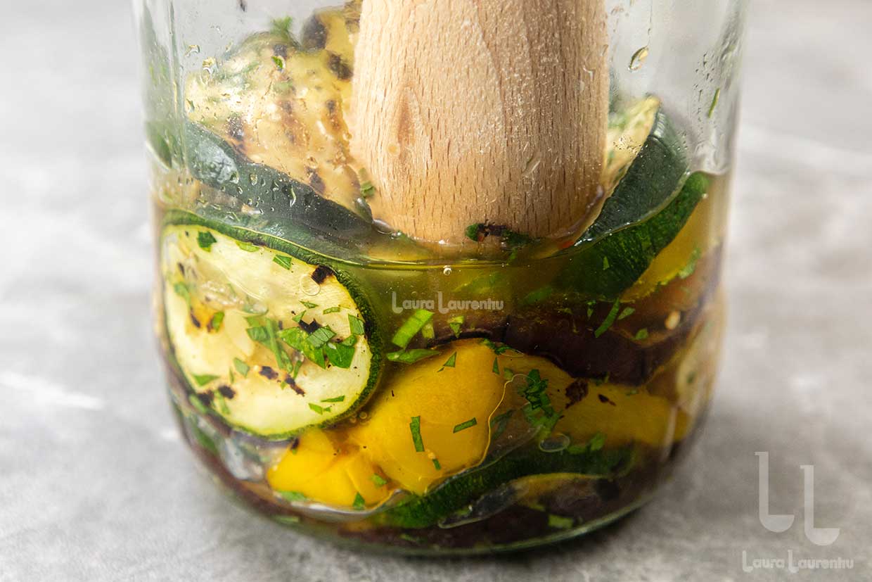 imbuteliere legume la grill