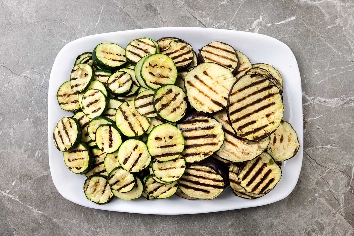 legume la grill gata de imbuteliat