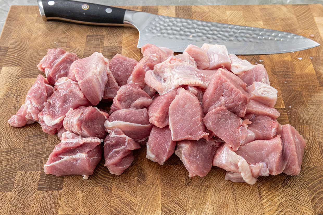 carnea taiata cuburi