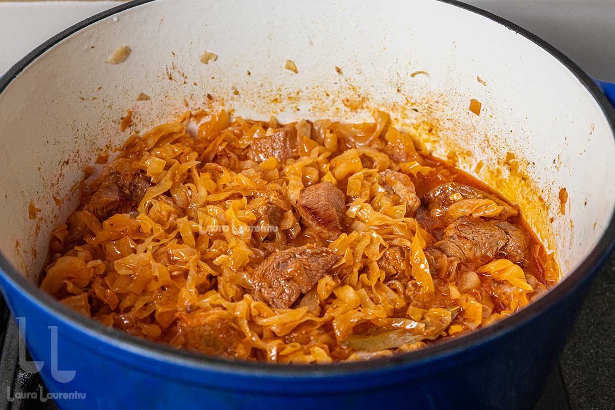 gulas secuiesc gata gatit in oala