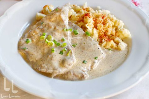 reteta de snitel de vitel in sos de smantana rahmschnitzel reteta nemteasca
