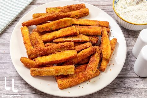 sticks de dovlecei in crusta crocanta de pesmet si parmezan reteta laura laurentiu